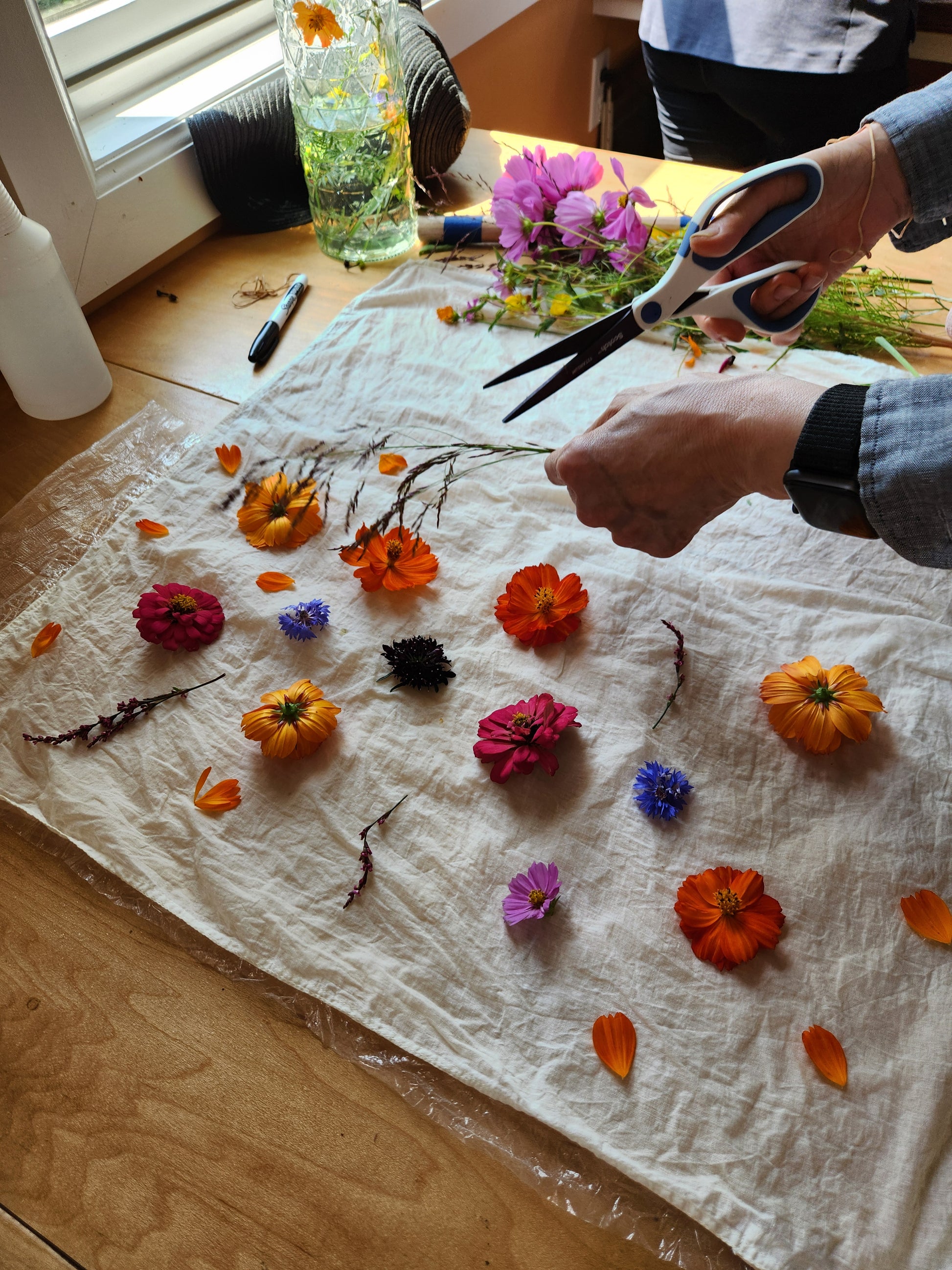 Eco printing and woggle workshop with Alloy Atelier, featuring natural dyeing techniques and handmade fabric accessories.