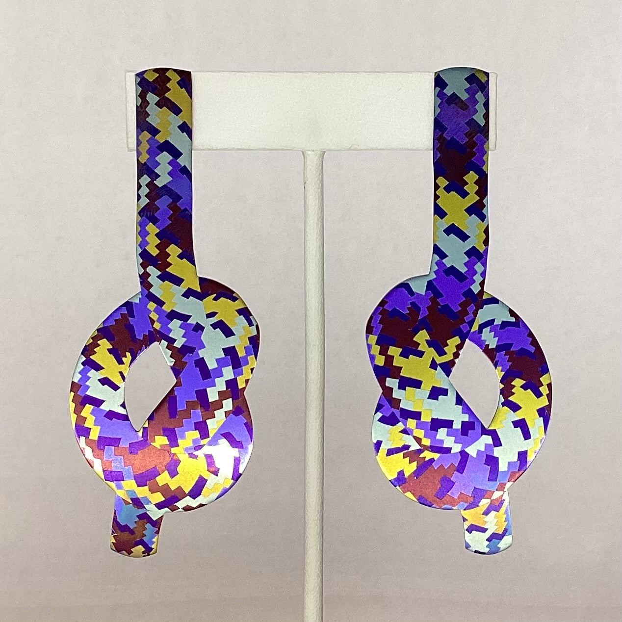 Overhand Earrings - Alloy Atelier