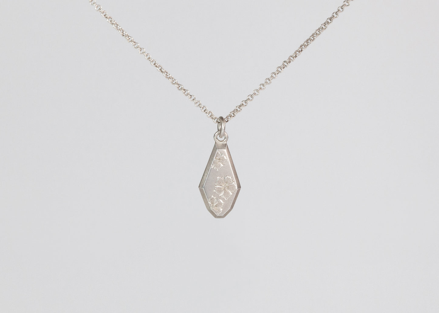 Wildflower Necklace - Alloy Atelier