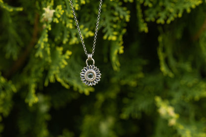Sunflower Necklace - Alloy Atelier