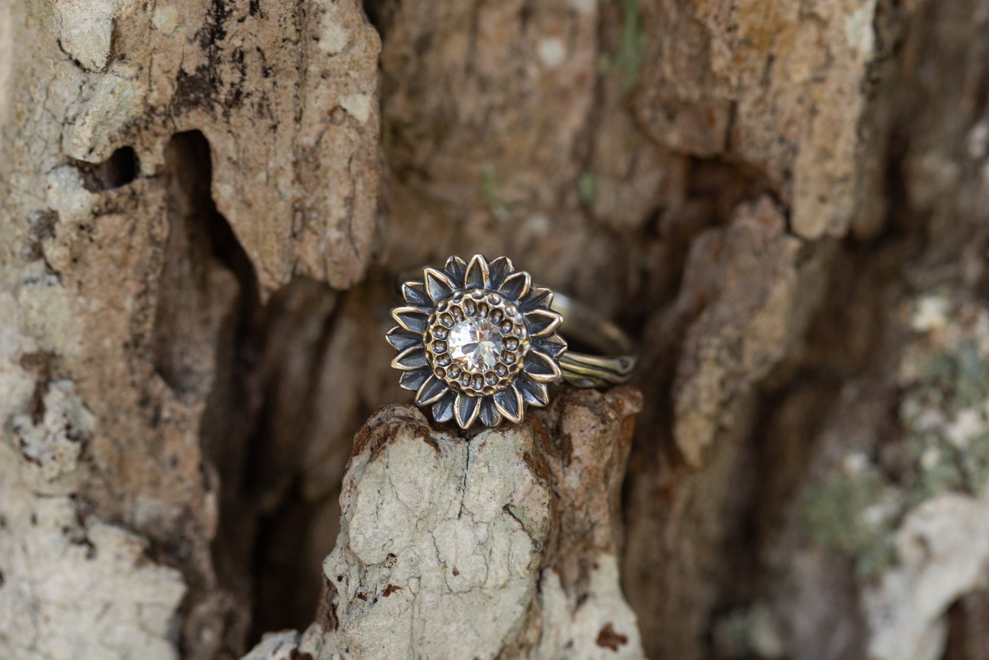 Sunflower Ring - Alloy Atelier