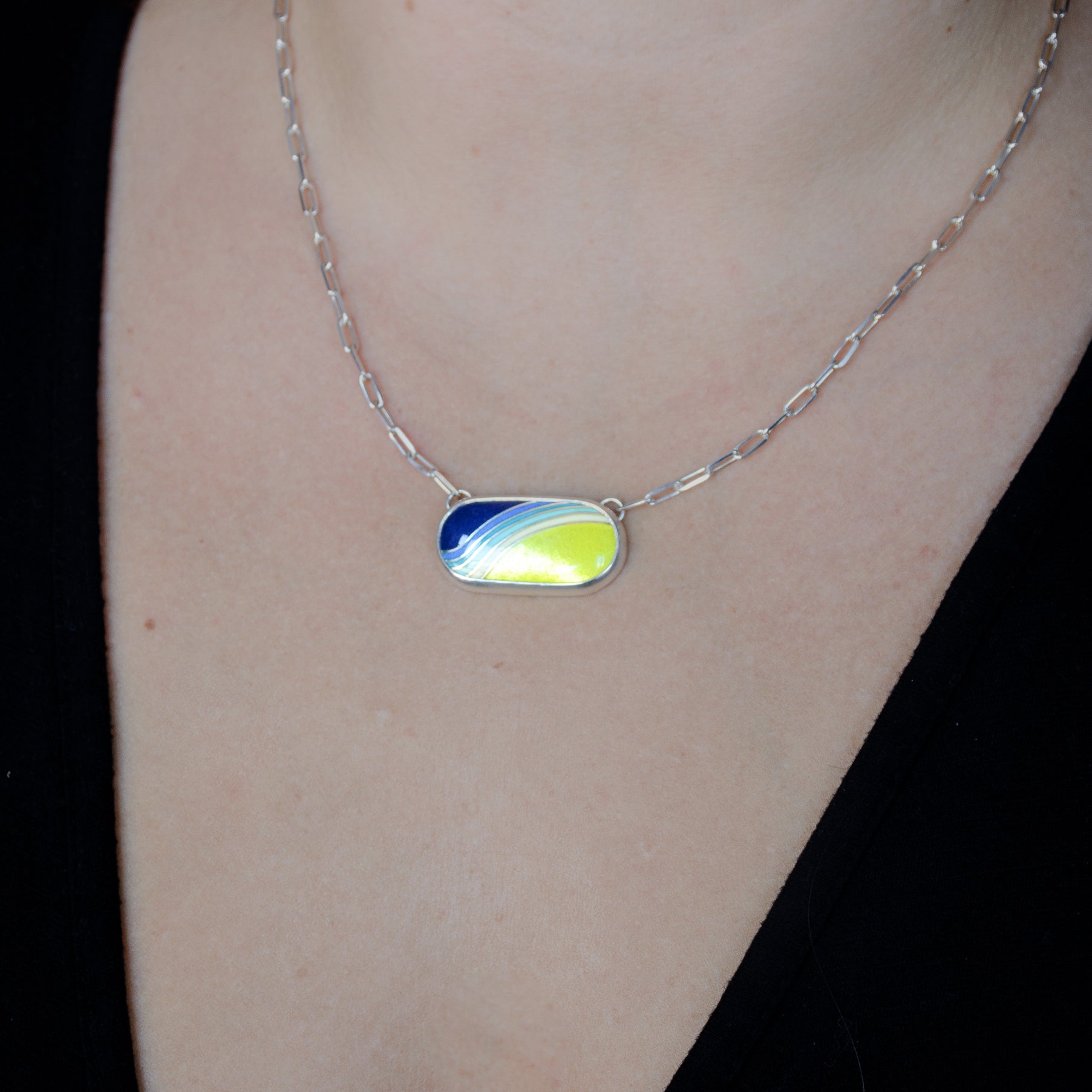 Neon Wavelet Pendant - Alloy Atelier