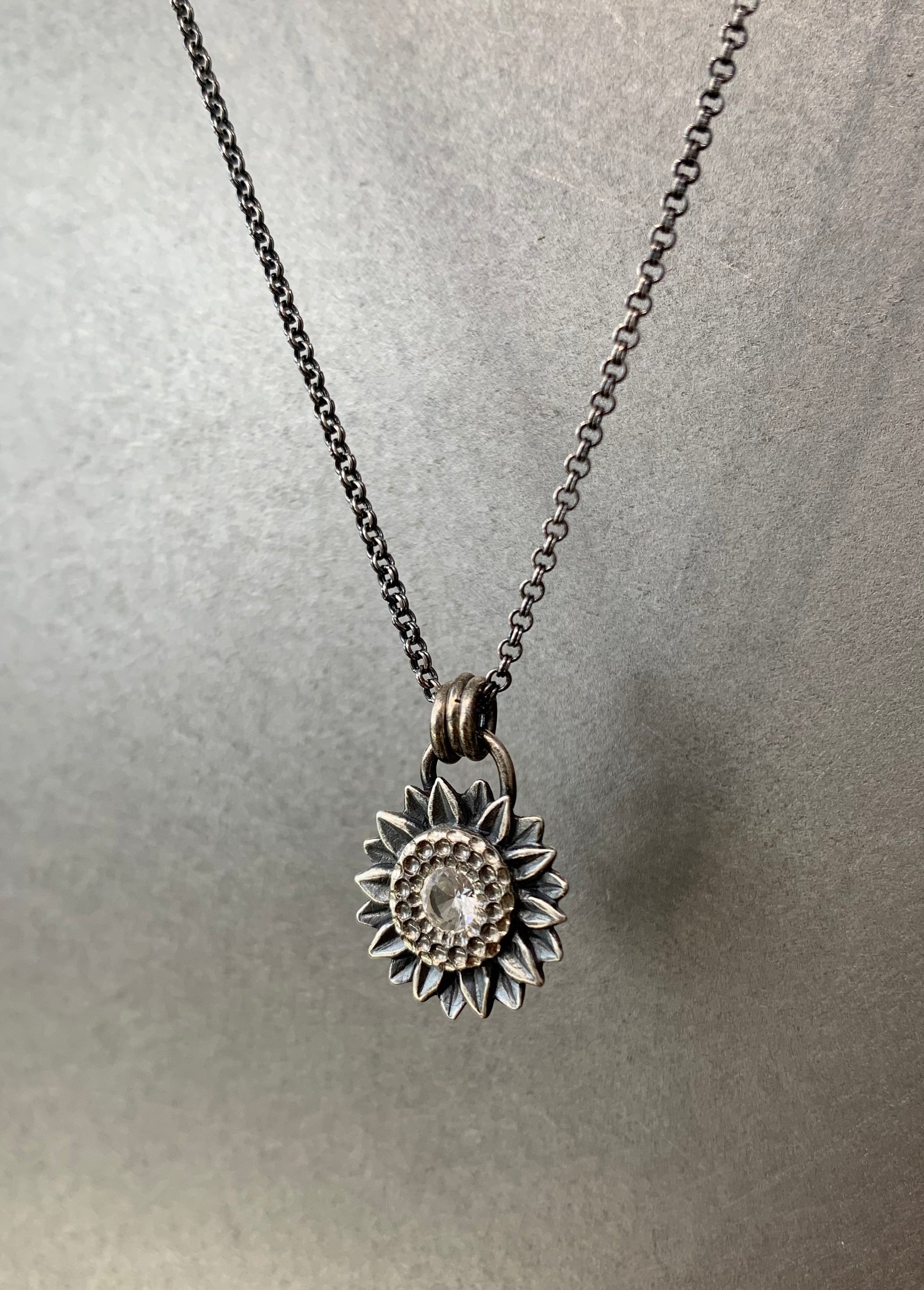 Sunflower Necklace - Alloy Atelier