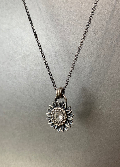 Sunflower Necklace - Alloy Atelier